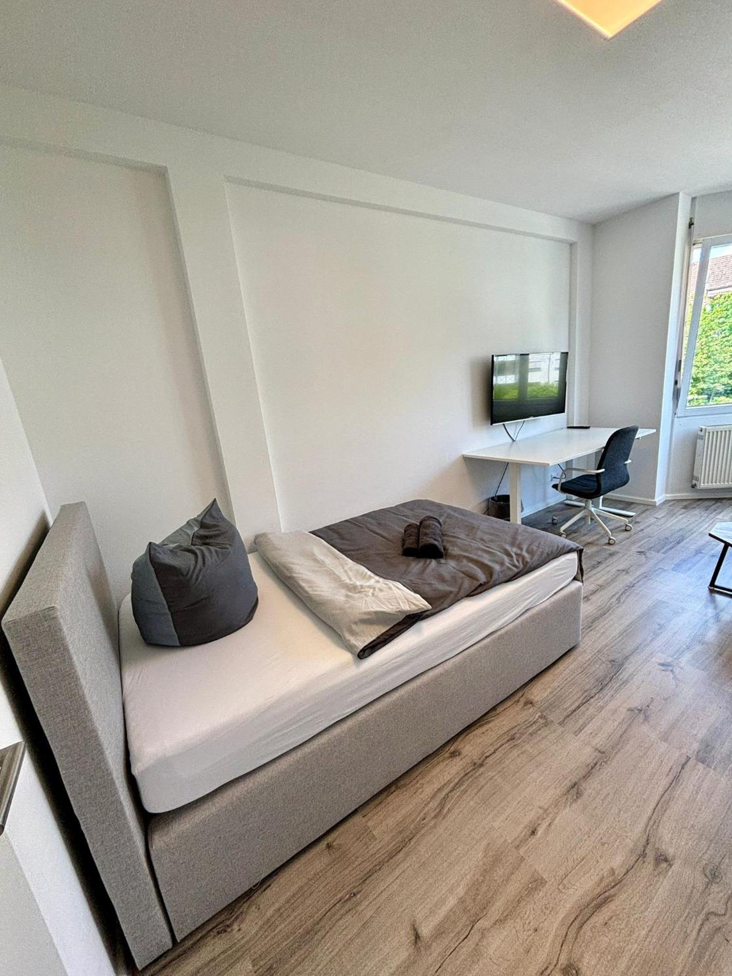 Hotel Check In By Beone à Villingen-Schwenningen Extérieur photo